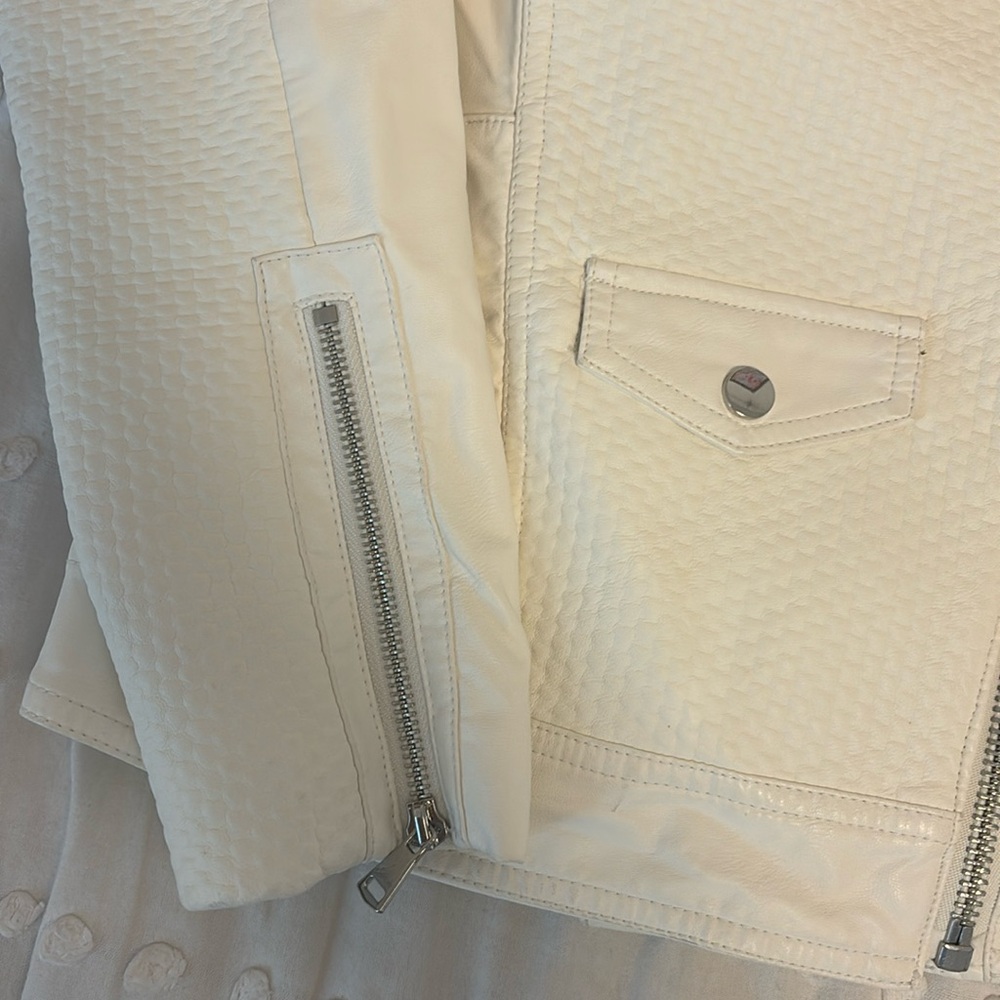 BEBE FAUX LEATHER BOMBER JACKET - Picture 3 of 7